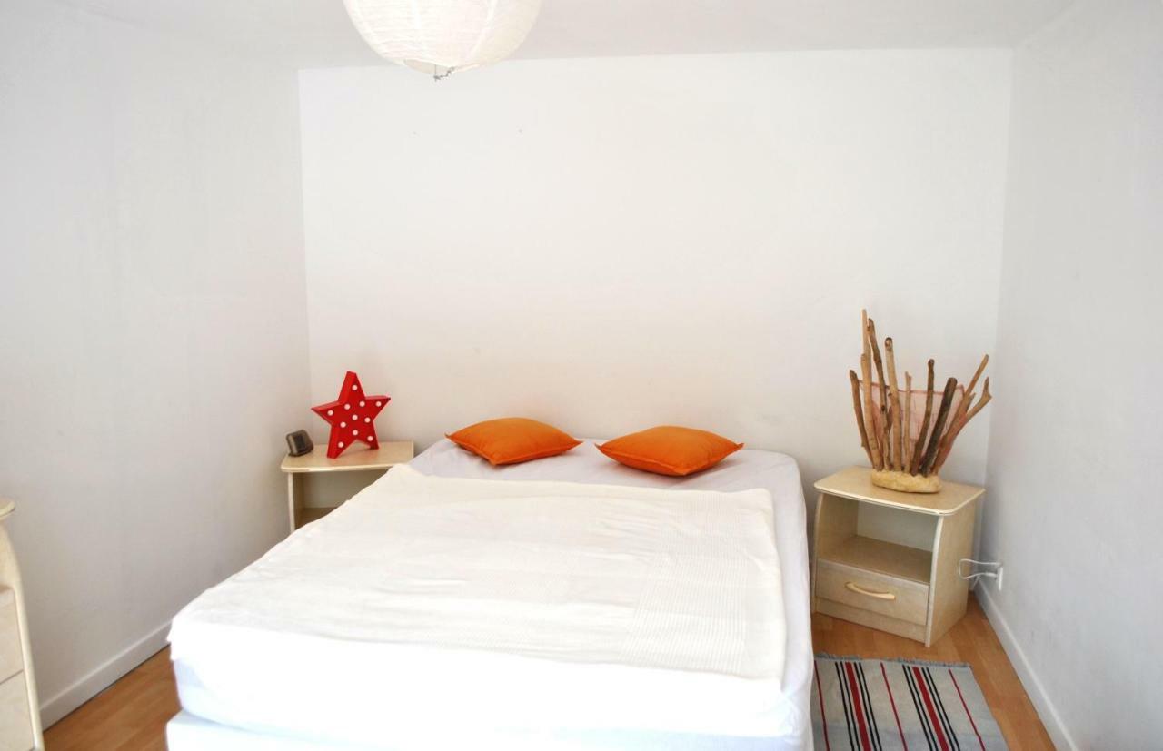 Bureaux Appartements Lesparre Medoc Eksteriør bilde