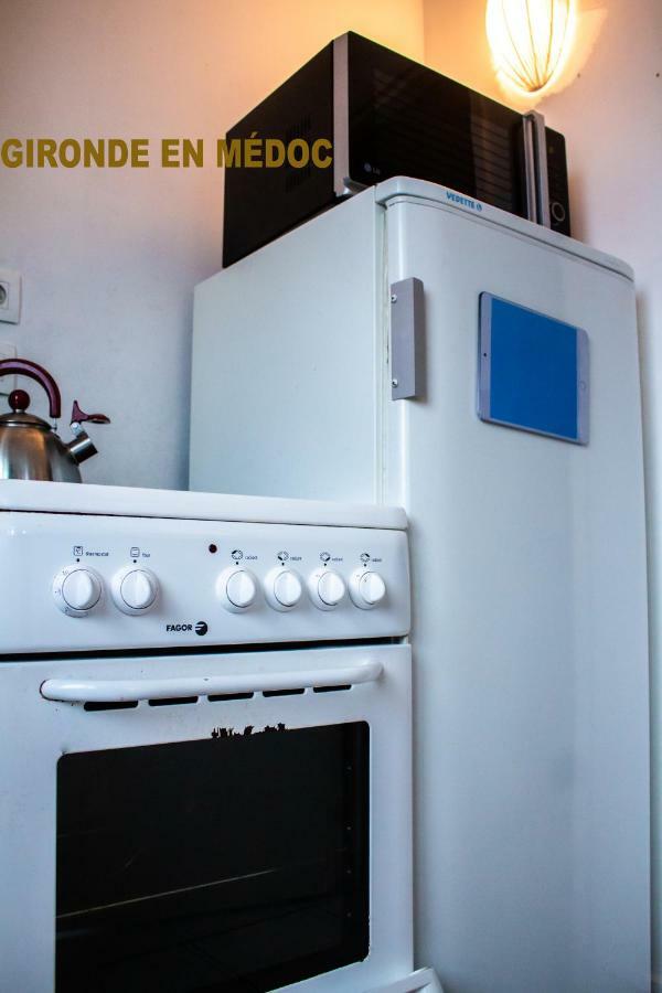 Bureaux Appartements Lesparre Medoc Eksteriør bilde